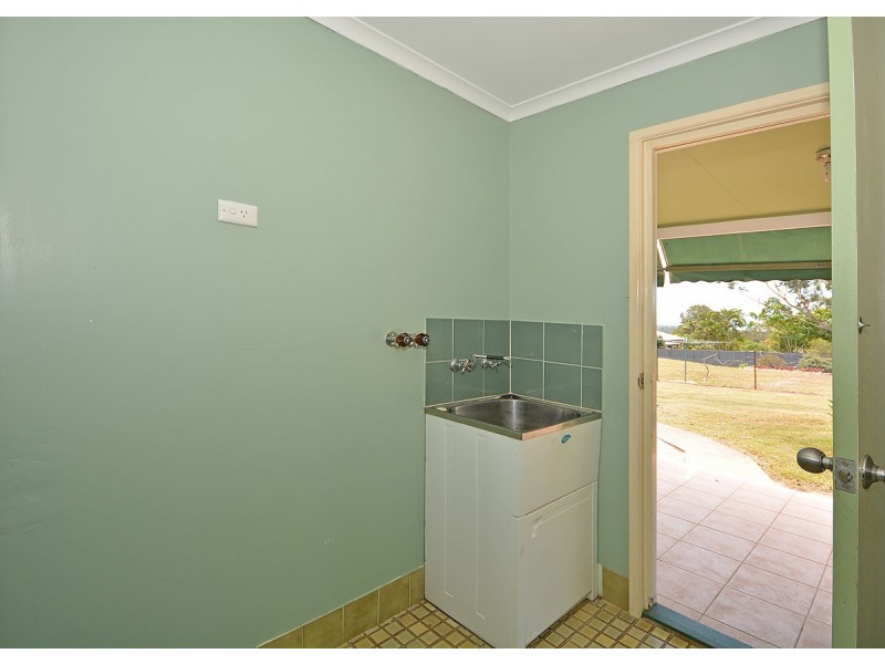 8 High Point Road, Dundowran QLD 4655