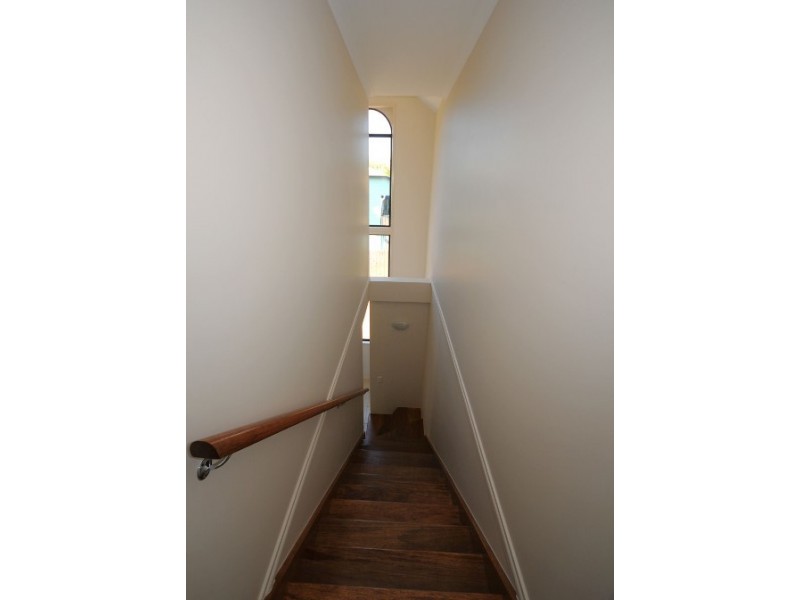 1/13 Tavistock Street, Torquay QLD 4655