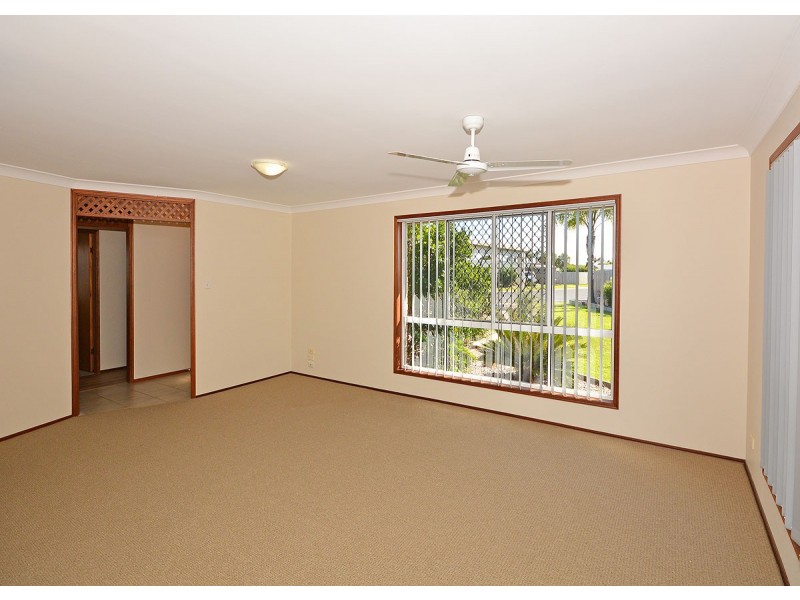 9 Palera Court, Point Vernon QLD 4655