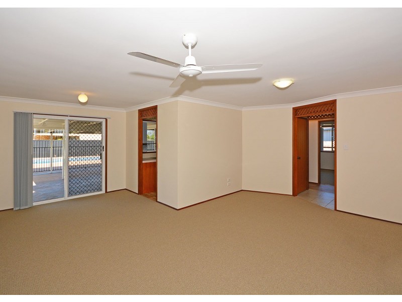 9 Palera Court, Point Vernon QLD 4655