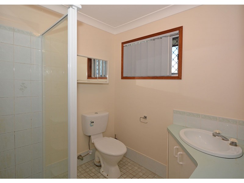 9 Palera Court, Point Vernon QLD 4655