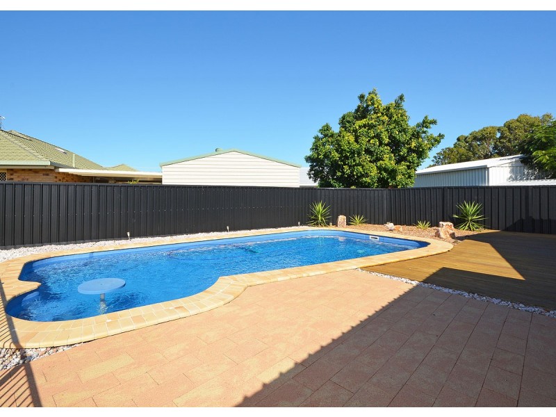 9 Palera Court, Point Vernon QLD 4655