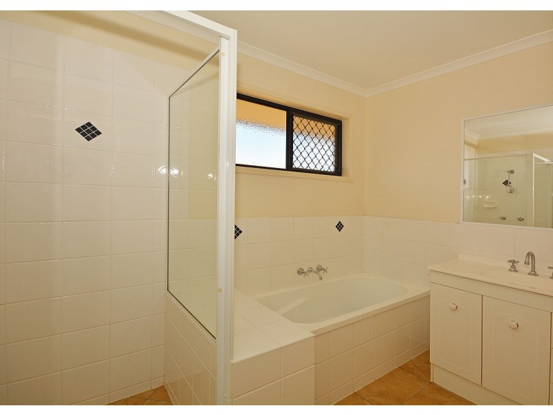 9 Grey Gum Court, Urraween QLD 4655