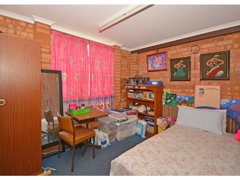 16 Prince Street, Urangan QLD 4655