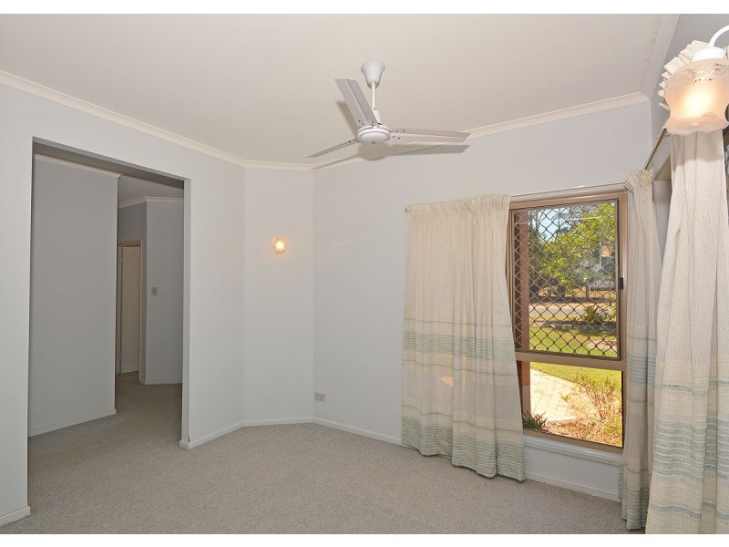 17 Meledie Avenue, Kawungan QLD 4655