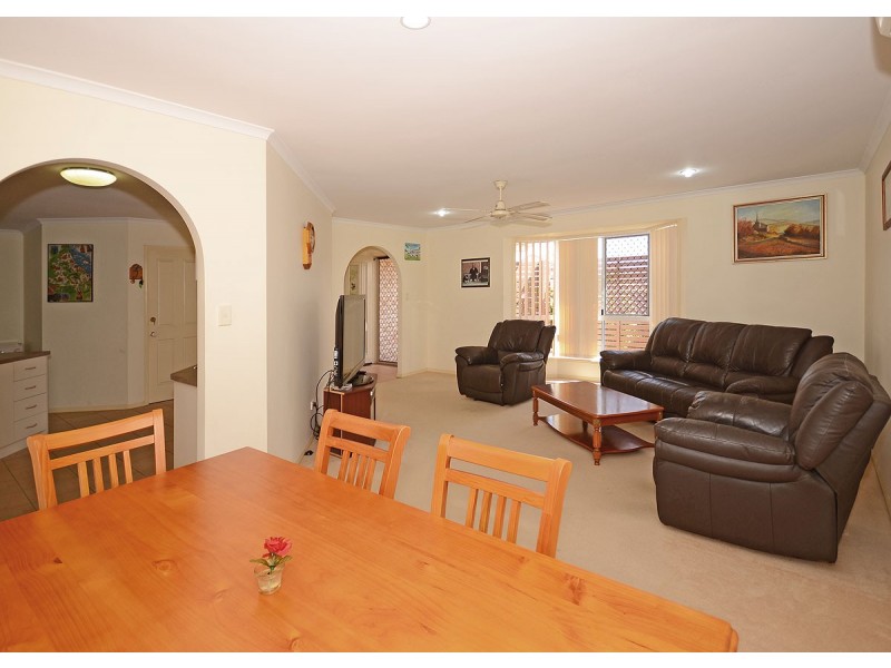 56 Mackay Drive, Kawungan QLD 4655