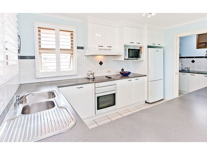 27 Oleander Avenue, Kawungan QLD 4655