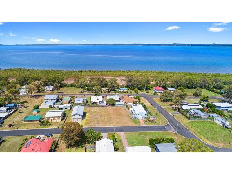 34 Island Outlook, River Heads QLD 4655