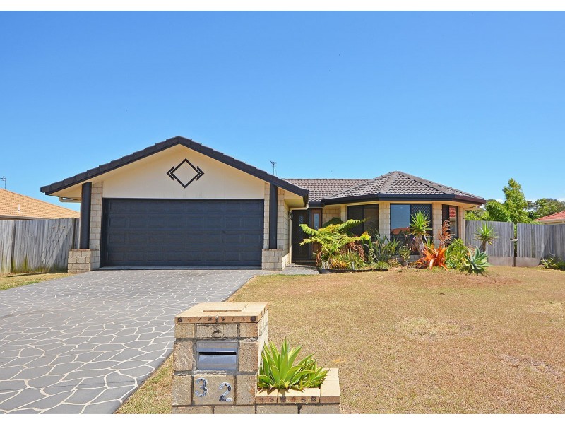 32 Joselyn Drive, Point Vernon QLD 4655