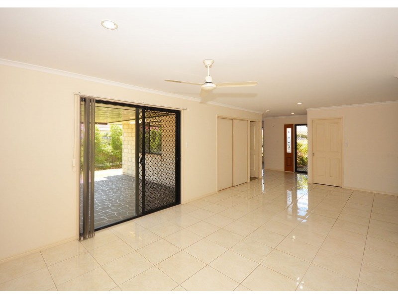 32 Joselyn Drive, Point Vernon QLD 4655
