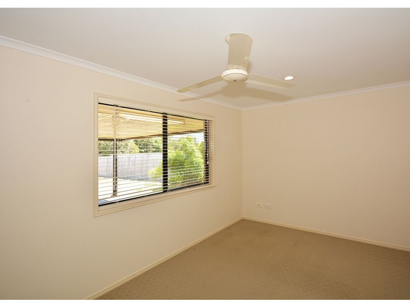 32 Joselyn Drive, Point Vernon QLD 4655