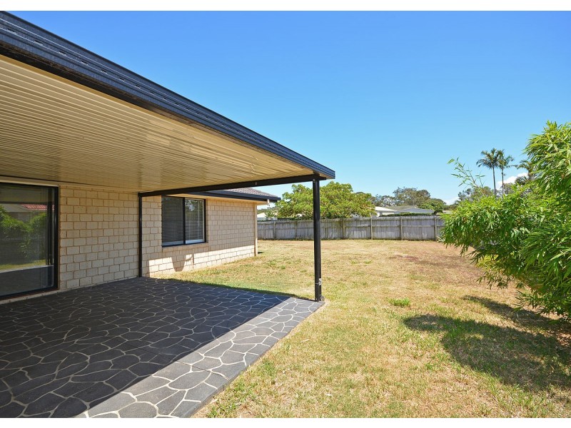 32 Joselyn Drive, Point Vernon QLD 4655