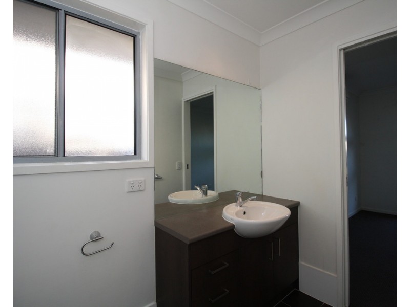 21 Lawson Road, Urraween QLD 4655