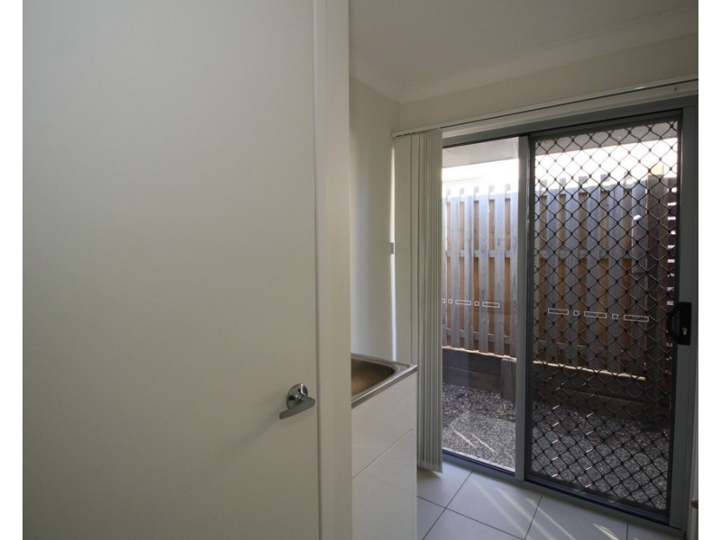 21 Lawson Road, Urraween QLD 4655