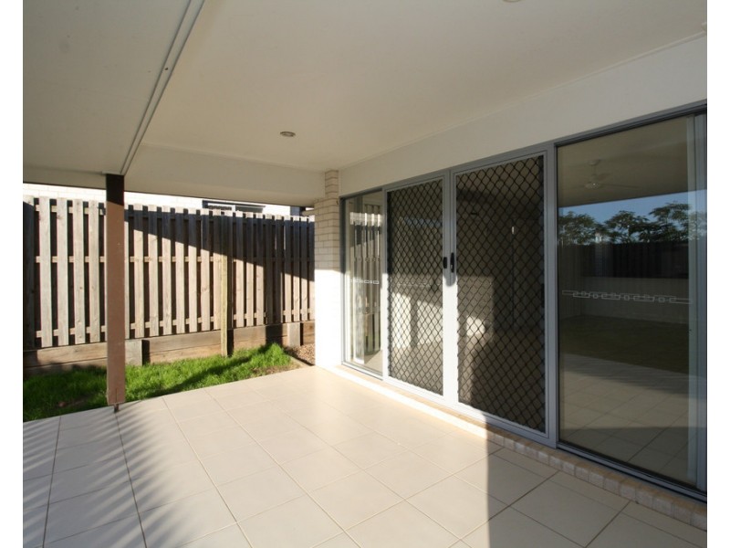 21 Lawson Road, Urraween QLD 4655