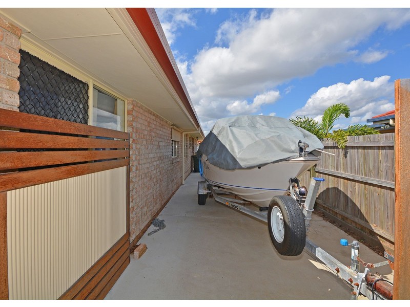 25 Anchorage Circuit, Point Vernon QLD 4655