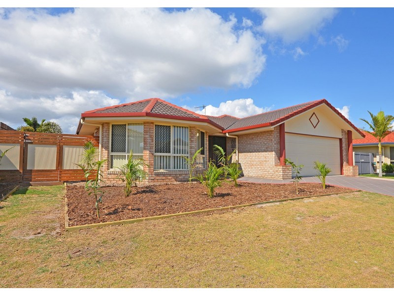 25 Anchorage Circuit, Point Vernon QLD 4655