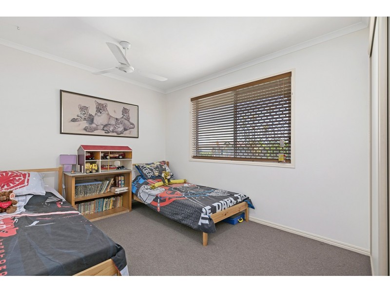 8 Wodalla Mews, Point Vernon QLD 4655