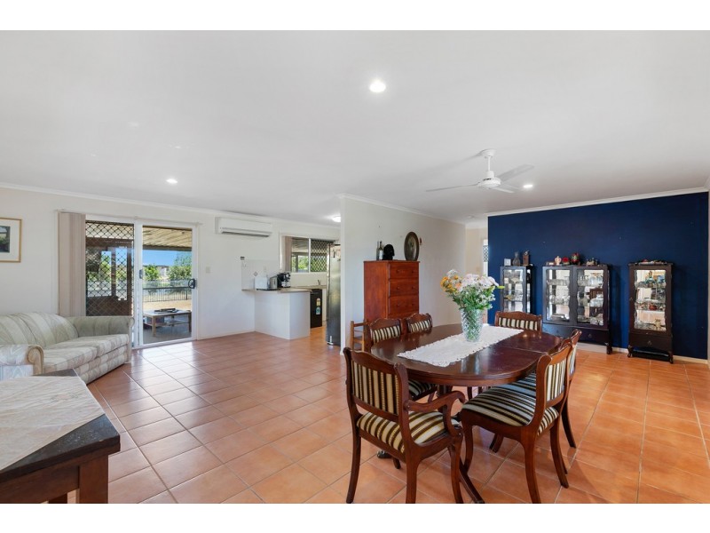 8 Wodalla Mews, Point Vernon QLD 4655