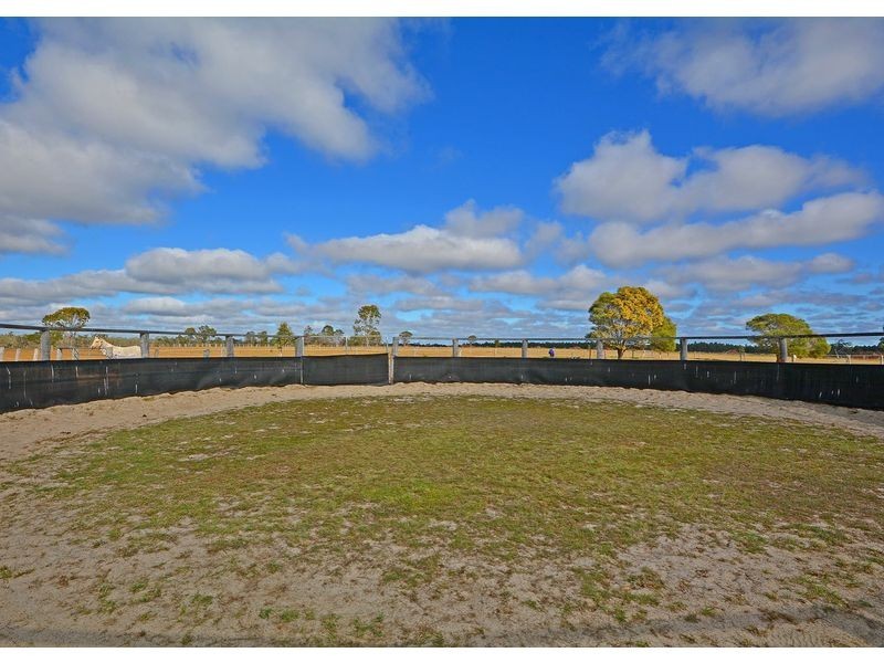 121 Curran Street, Bunya Creek QLD 4655