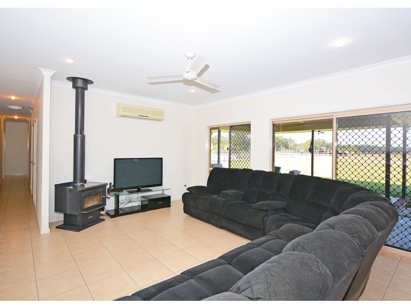 121 Curran Street, Bunya Creek QLD 4655
