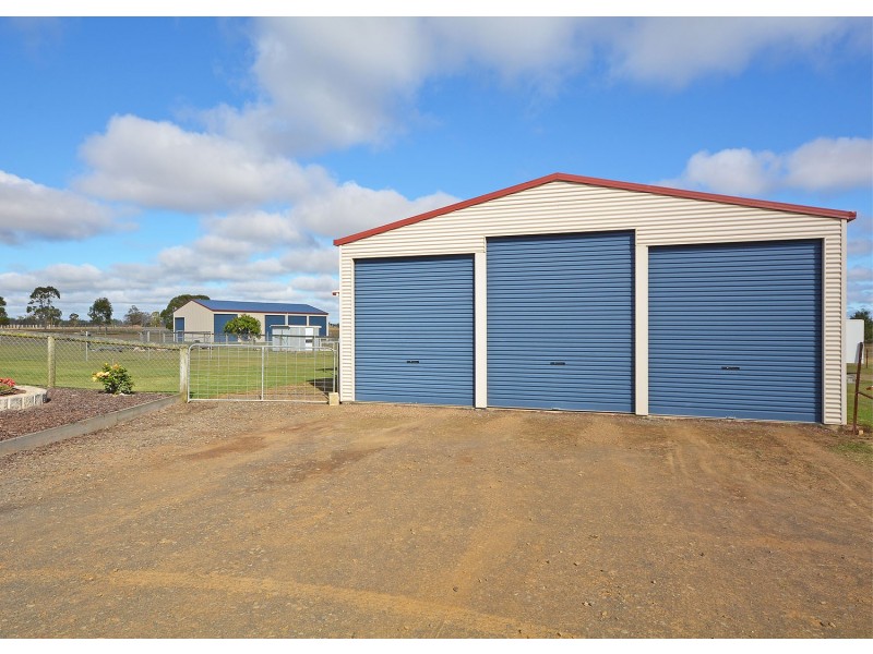 121 Curran Street, Bunya Creek QLD 4655