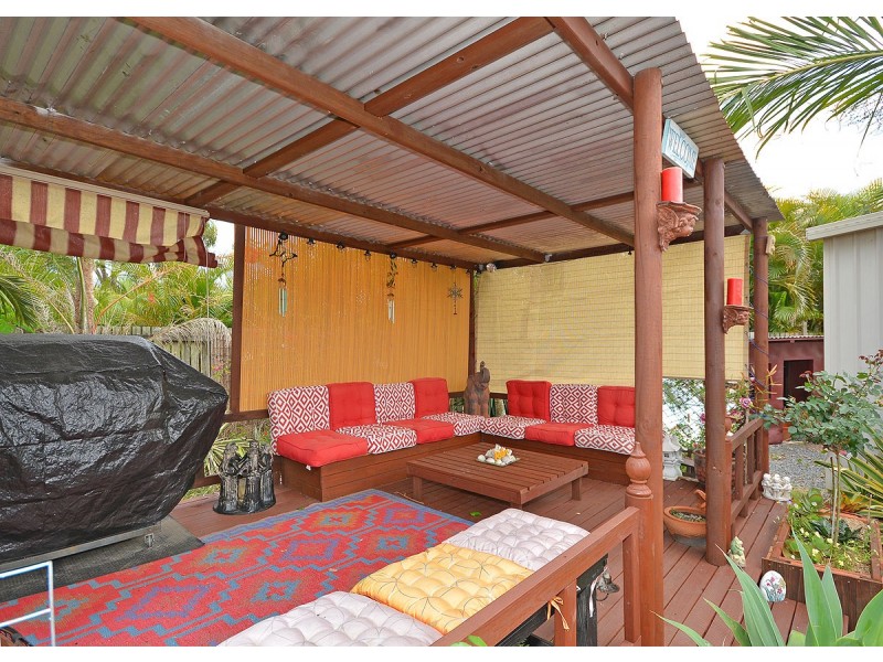 3 Rosella Way, Eli Waters QLD 4655