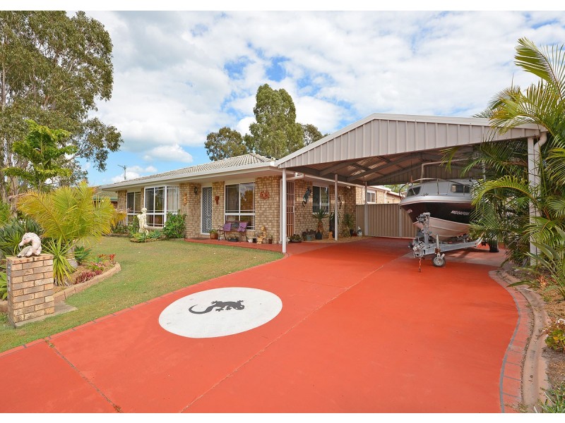 3 Rosella Way, Eli Waters QLD 4655