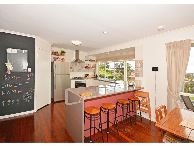 6 Lygon Court, Urraween QLD 4655