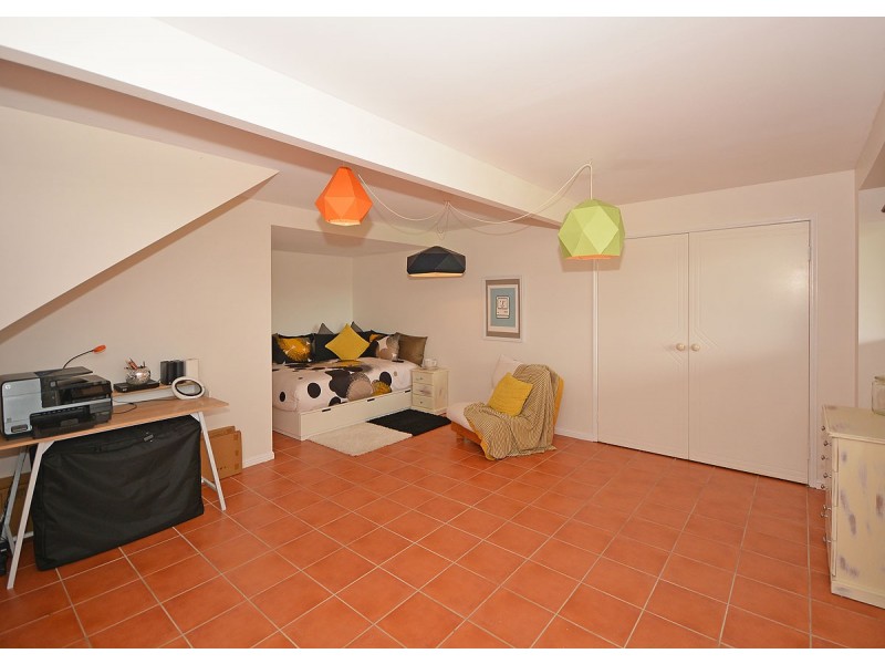 6 Lygon Court, Urraween QLD 4655