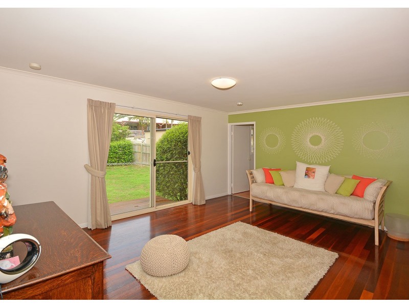 6 Lygon Court, Urraween QLD 4655