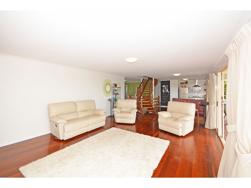 6 Lygon Court, Urraween QLD 4655