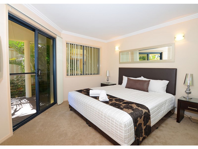 27/33 Elizabeth Street, Urangan QLD 4655