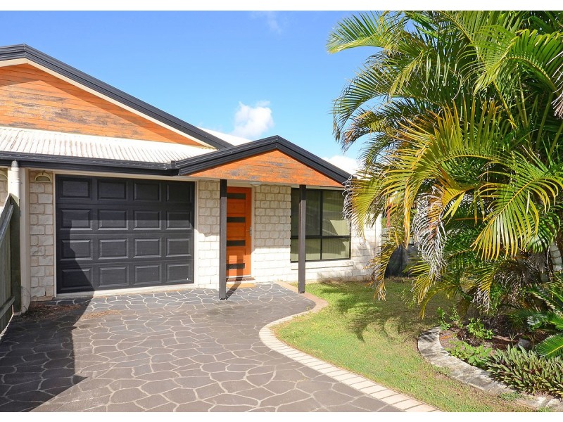 2/54 Julie Anne Street, Urraween QLD 4655