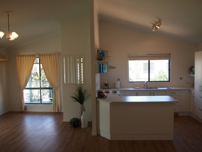 132/7 Bay Drive, Urraween QLD 4655