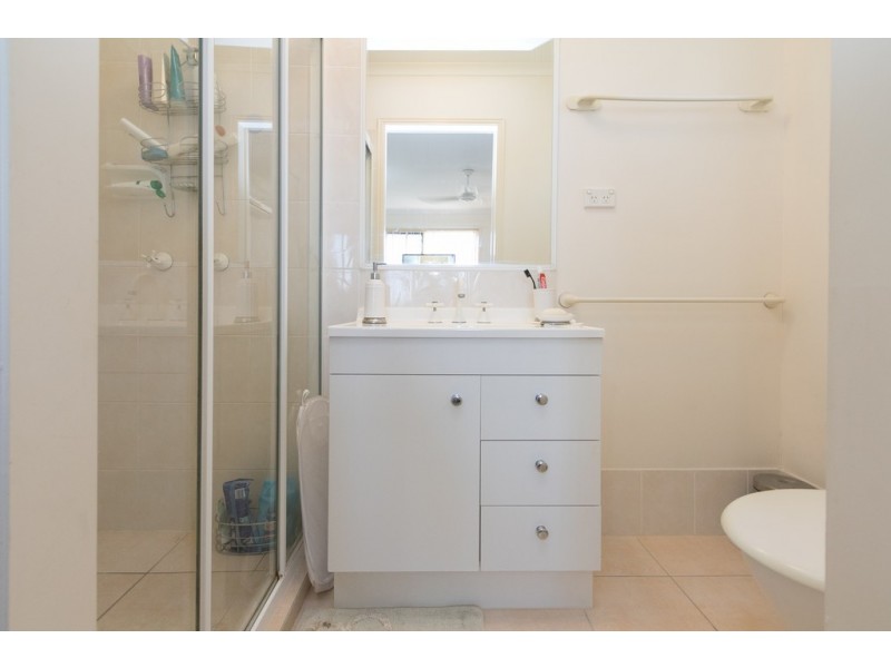 10 Gumtree Drive, Urraween QLD 4655