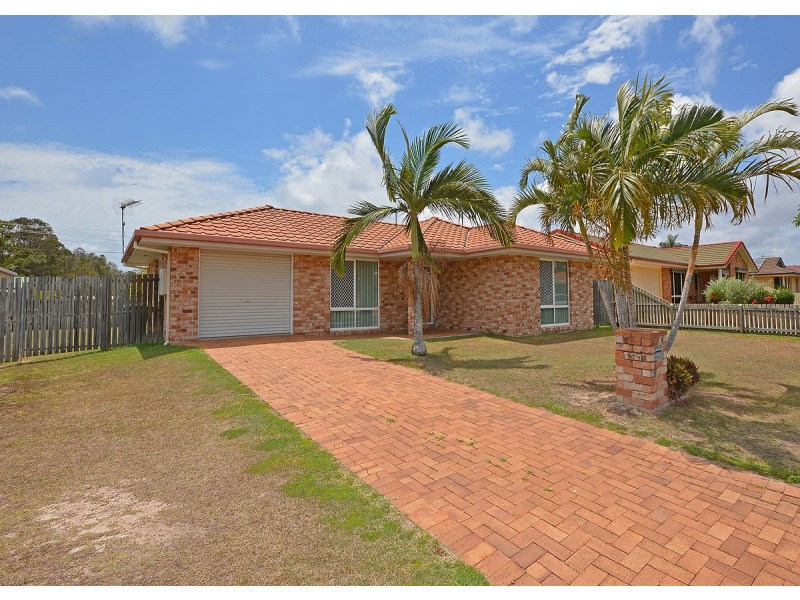 8 Ivybird Court, Torquay QLD 4655