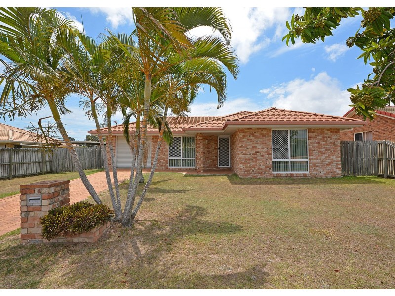 8 Ivybird Court, Torquay QLD 4655