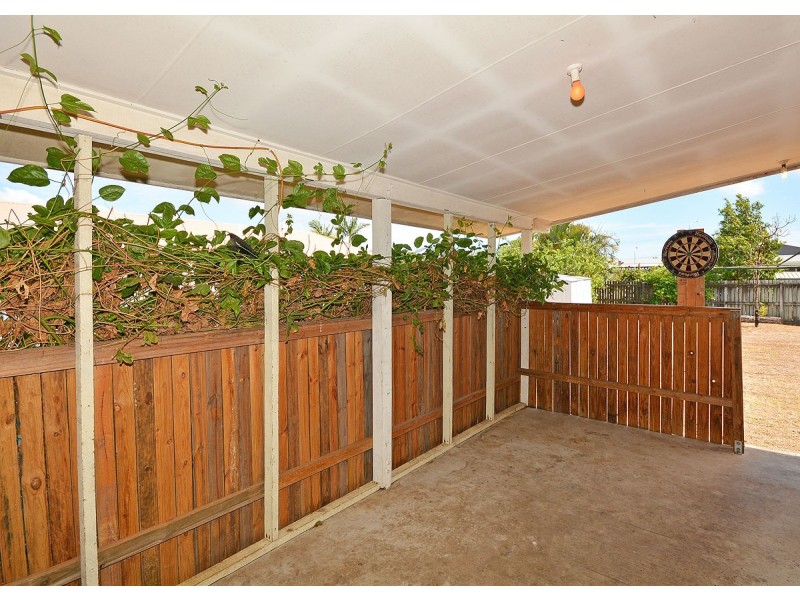 22 Caddy Avenue, Urraween QLD 4655