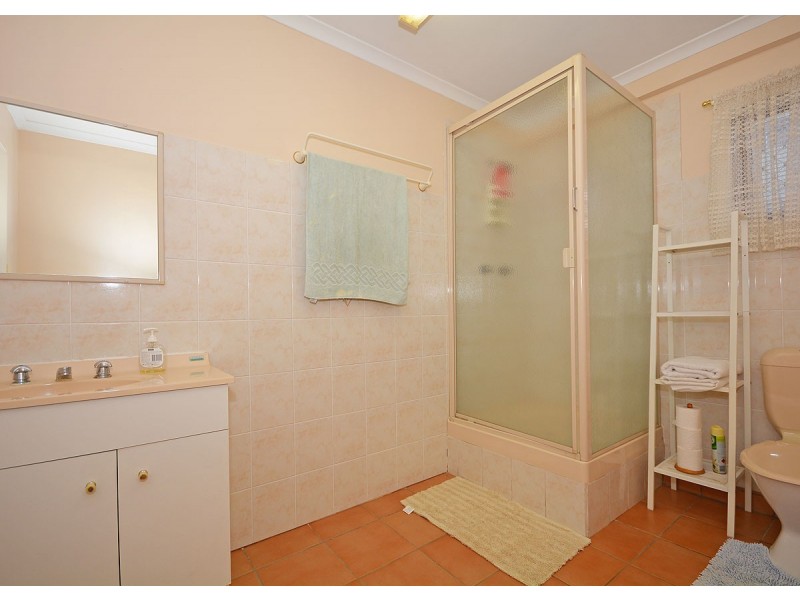 56 Margaret Street, Urangan QLD 4655