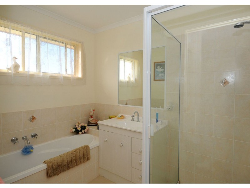 85 Martin Street, Point Vernon QLD 4655