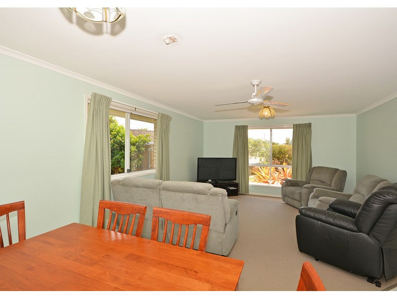 16 Masters Court, Urraween QLD 4655