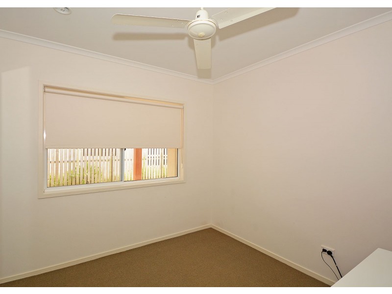 35 Earl St Vincent Circuit, Eli Waters QLD 4655