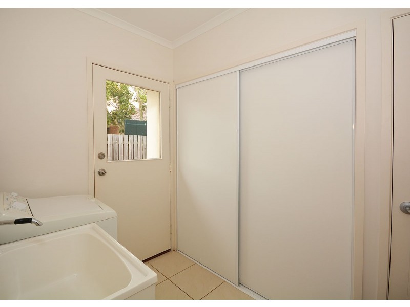 35 Earl St Vincent Circuit, Eli Waters QLD 4655