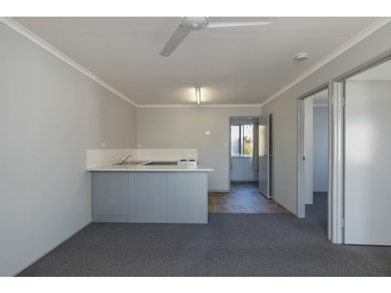 36B BANKSIA, Point Vernon QLD 4655