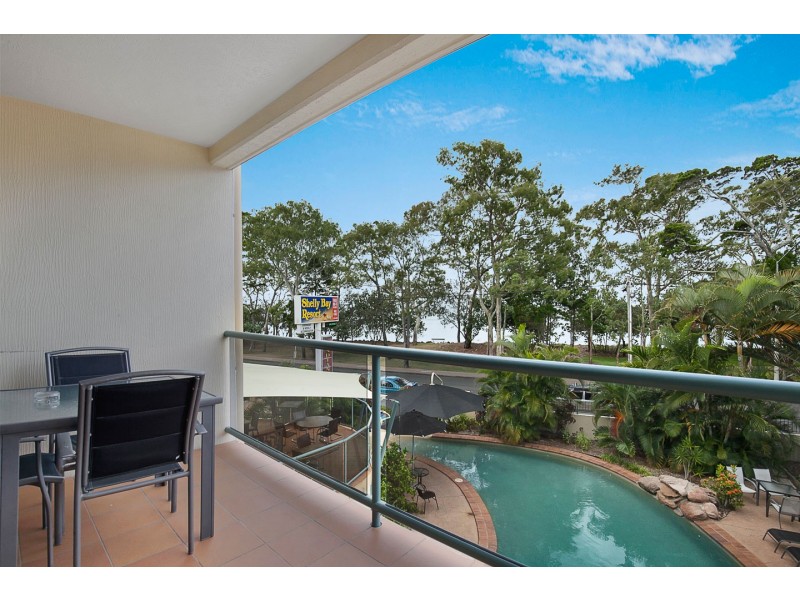 11/465 Esplanade, Torquay QLD 4655