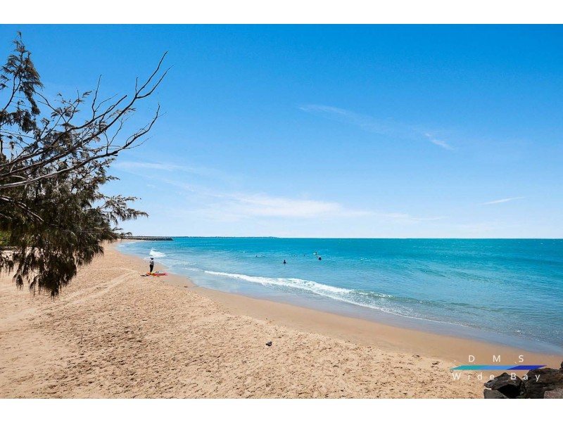 11/465 Esplanade, Torquay QLD 4655