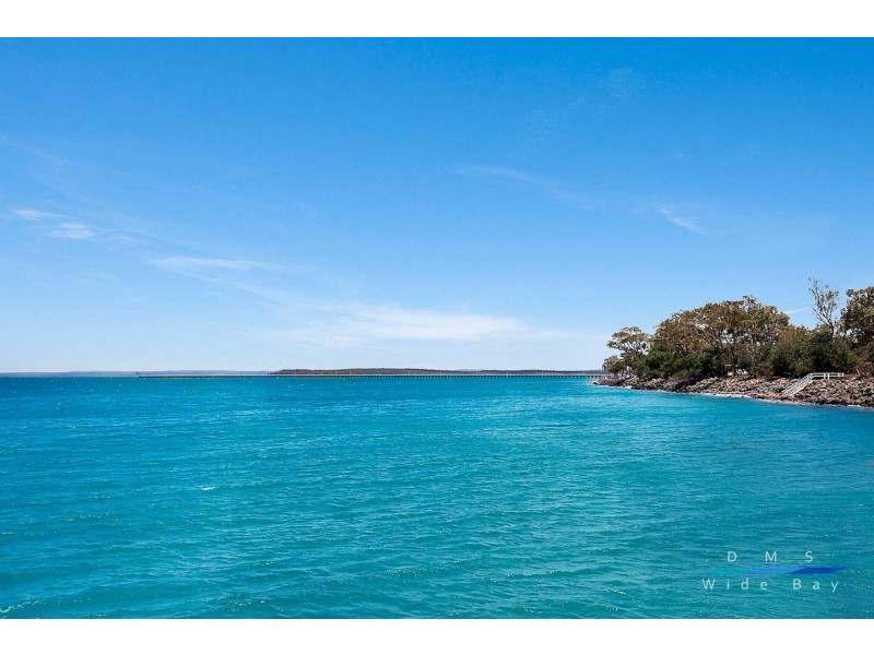 11/465 Esplanade, Torquay QLD 4655