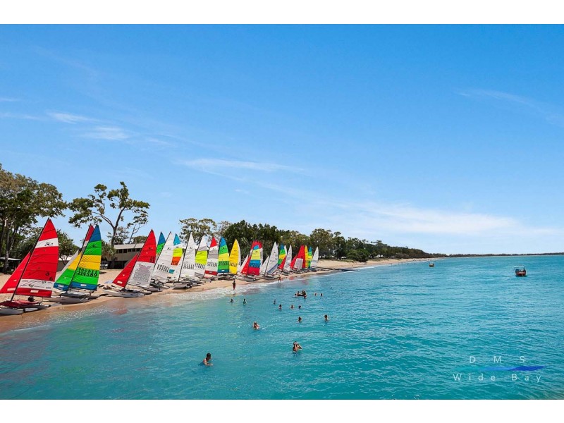 11/465 Esplanade, Torquay QLD 4655