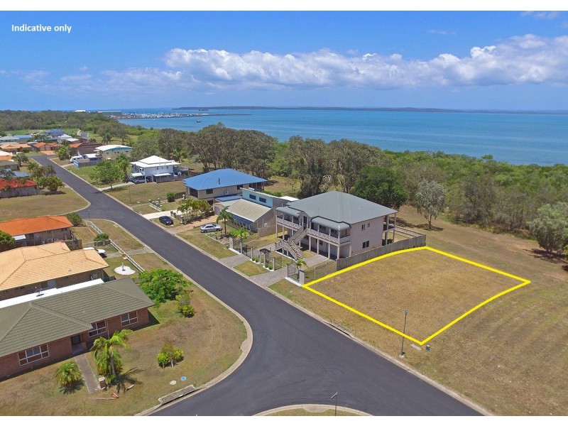22 Foreshore Drive, Urangan QLD 4655